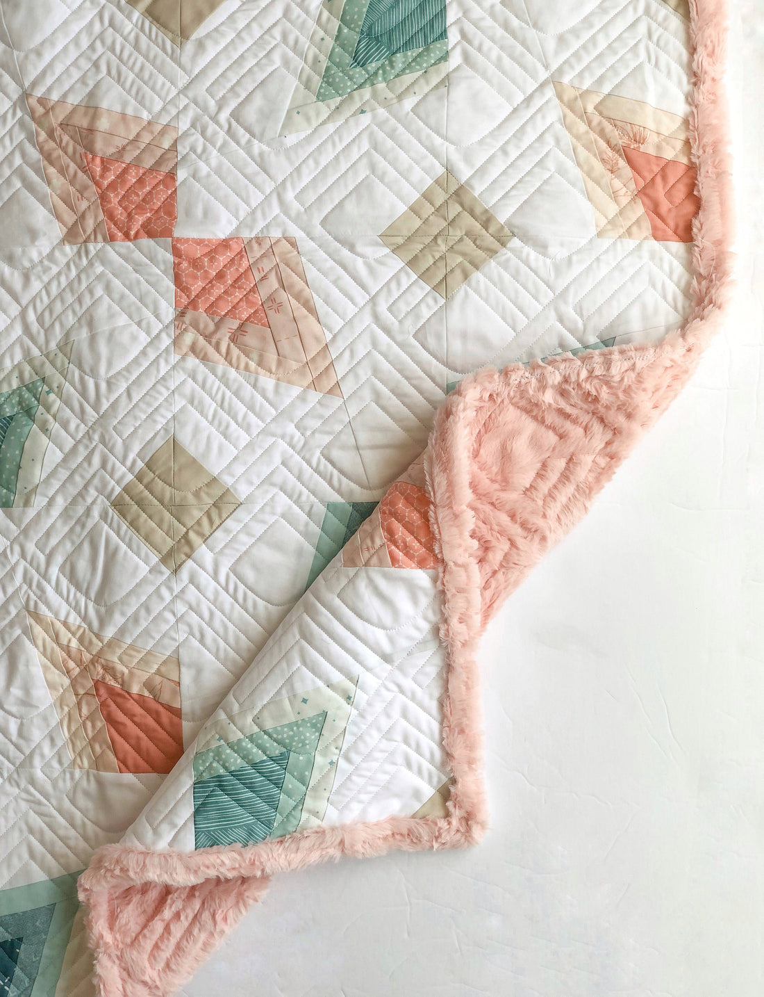 All the Details on my Finished Deviate Quilt